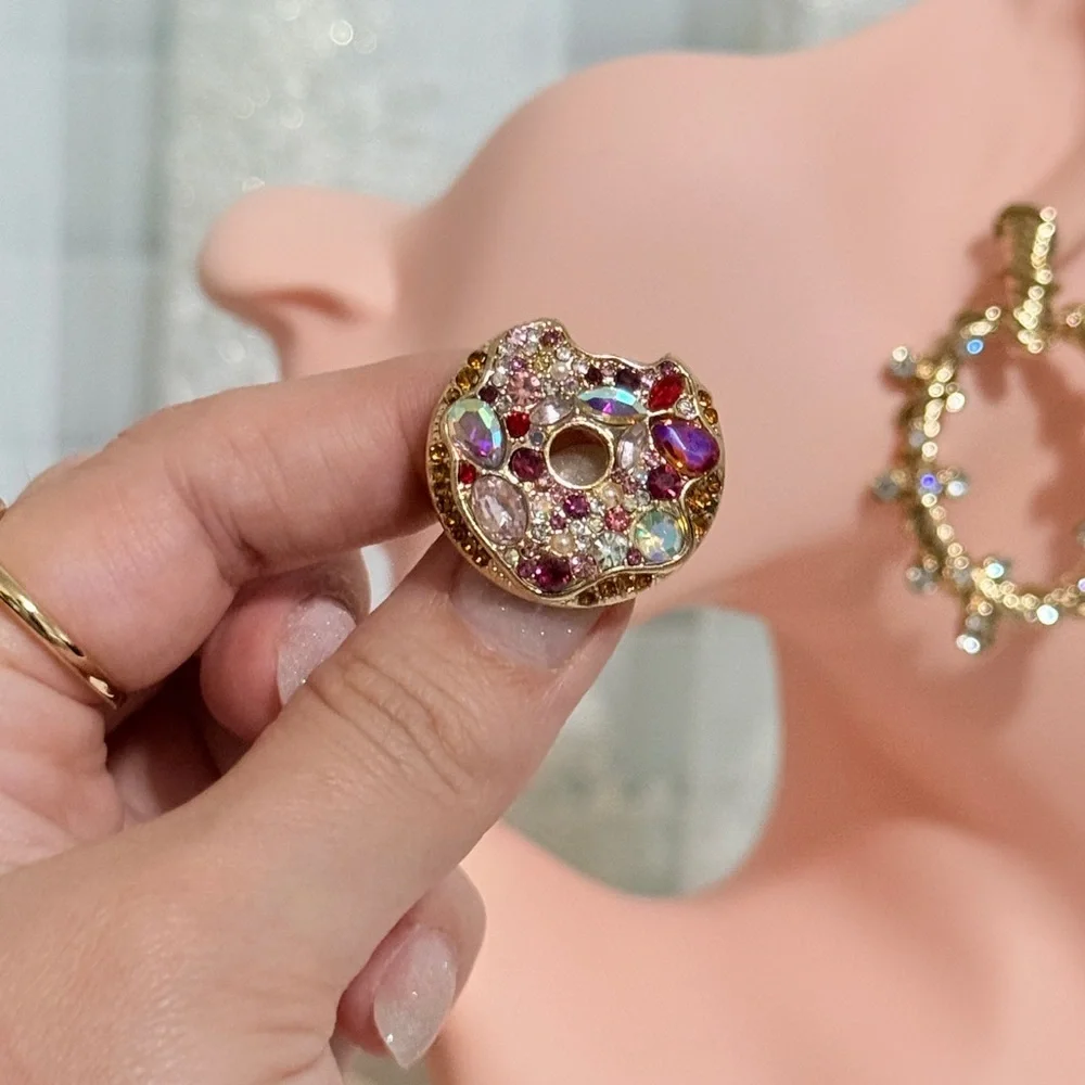 💎 Colorful Donut Gemstone Brooch 🍩